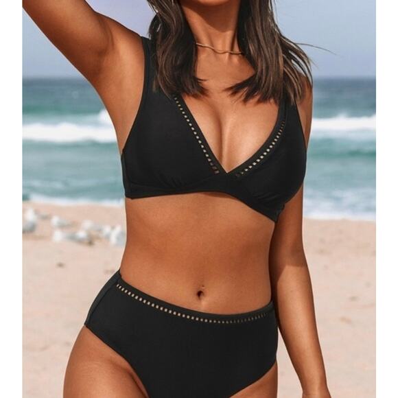 CUPSHE Women Black Ladder Trim Bikini Top & Standard Bottoms Set Size L NWT - Picture 1 of 5